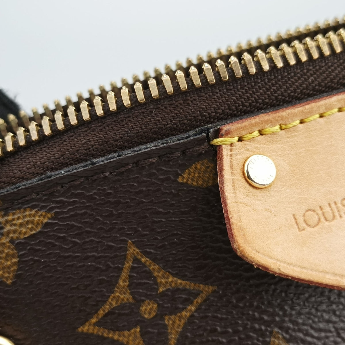 Vintage Louis Vuitton Turenne MM Brown Monogram canvas M48814 shoulderbag | stylenewstar