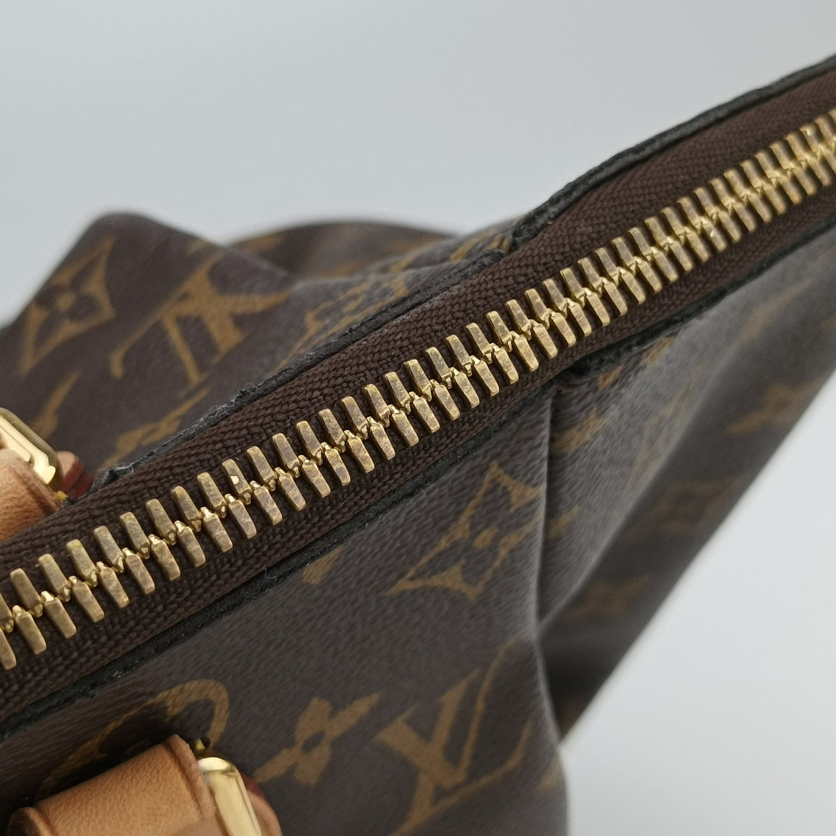 Vintage Louis Vuitton Turenne MM Brown Monogram canvas M48814 shoulderbag | stylenewstar