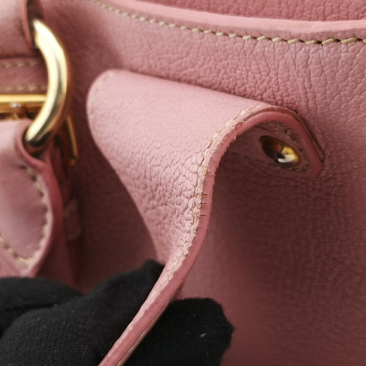 Pre-owned Miu Miu Madras Pink Leather  shoulderbag | stylenewstar