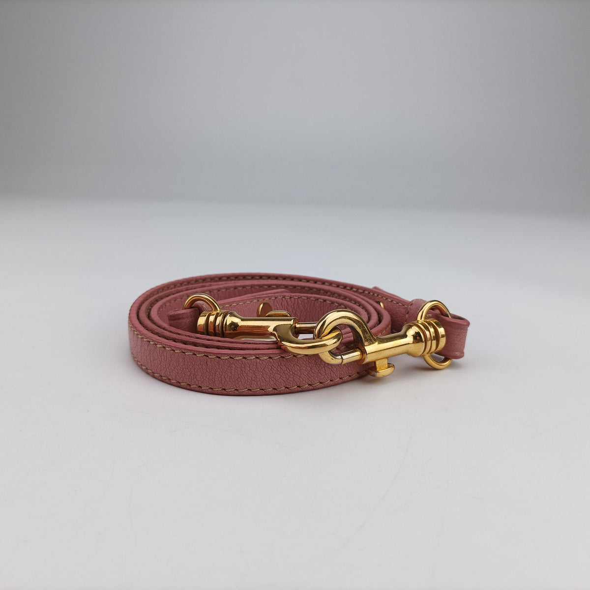 Pre-owned Miu Miu Madras Pink Leather  shoulderbag | stylenewstar
