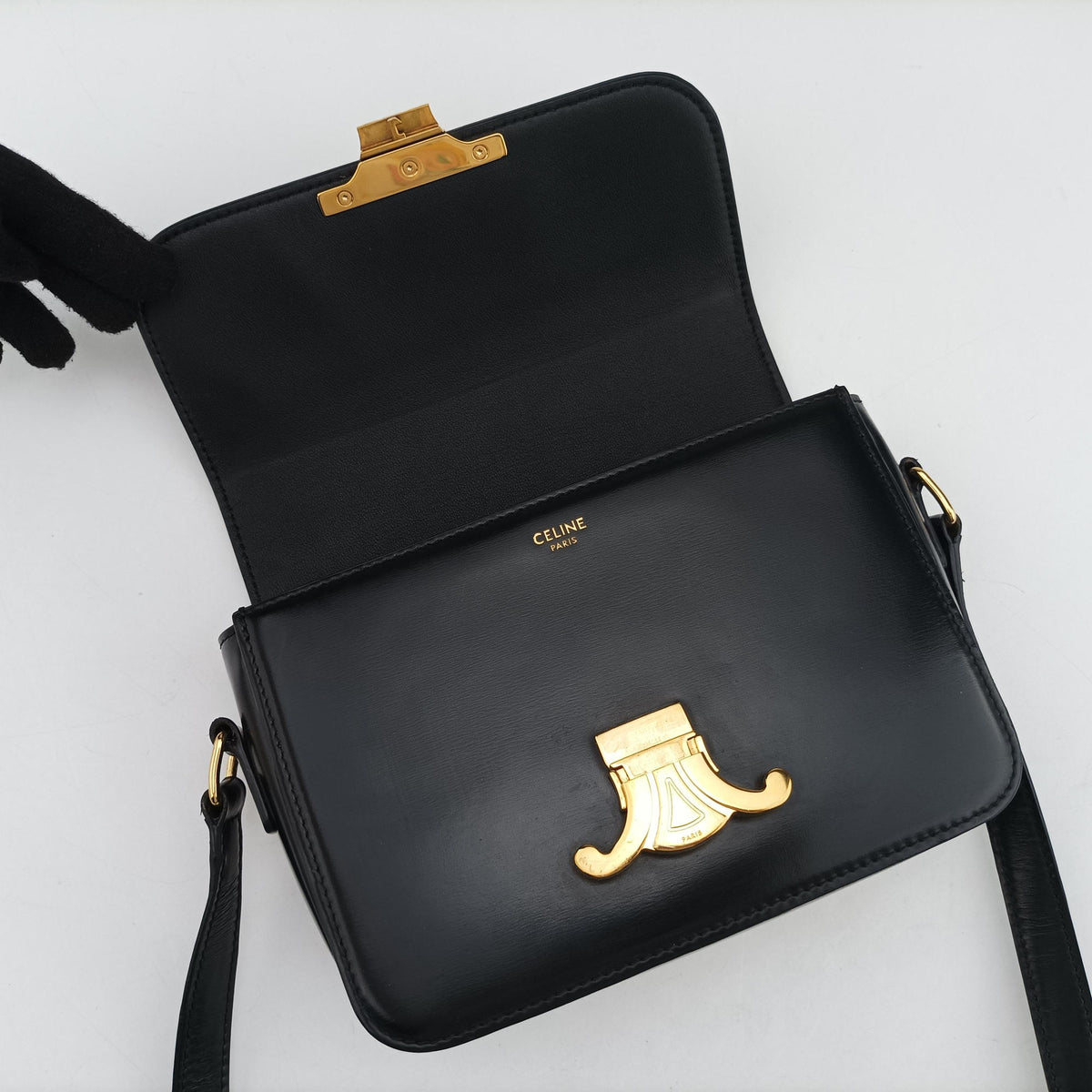Pre-owned Celine Triomphe Black Leather  shoulderbag | stylenewstar