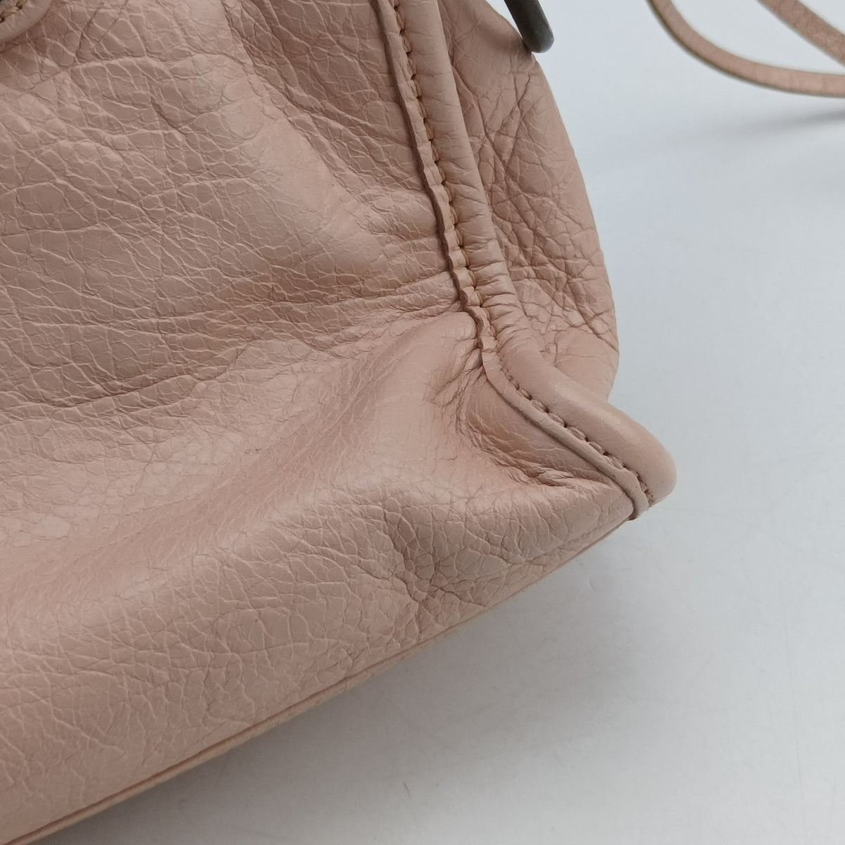 Pre-owned Balenciaga Classic City Mini Pink lambskin  shoulderbag | stylenewstar