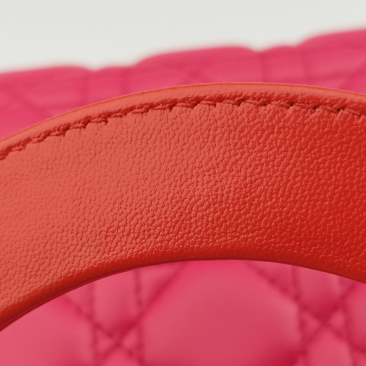 Secondhand Christian Dior Lady Dior Pink lambskin  shoulderbag | stylenewstar