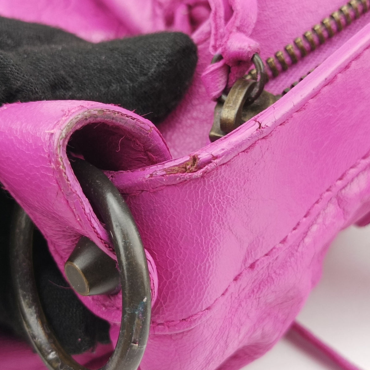 Pre-owned Balenciaga Giant City Purple lambskin  shoulderbag | stylenewstar
