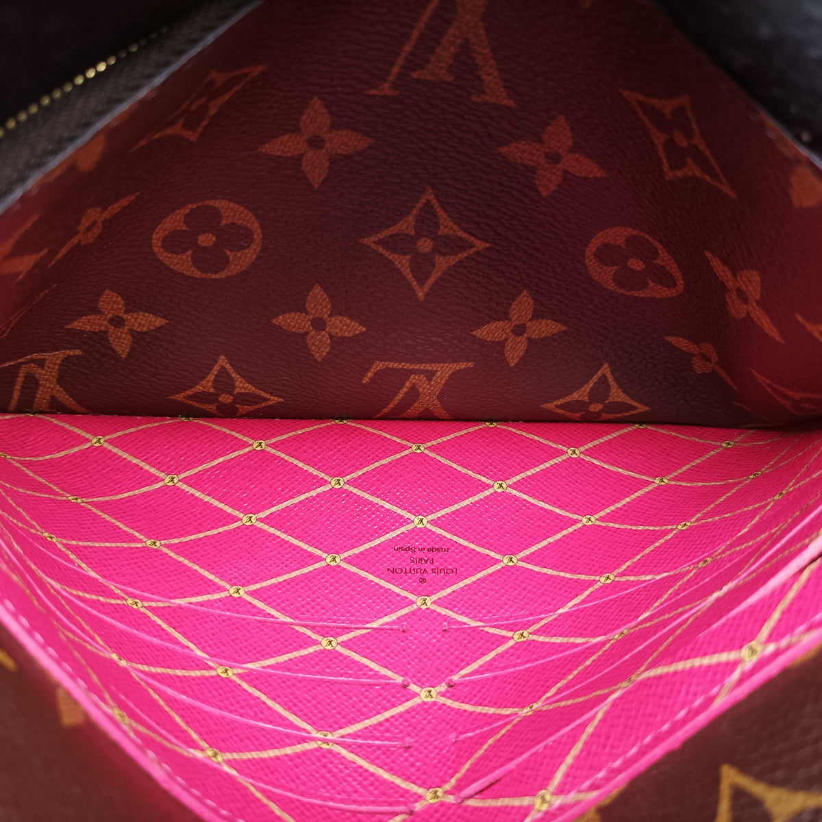 Pre-owned Louis Vuitton Pochette Weekend brown×Fuchsia Pink Monogram Canvas M62456 shoulderbag | stylenewstar