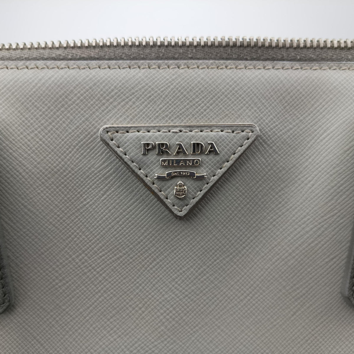 Pre-owned Prada Galleria Grey SAFFIANO Leather B2274C shoulderbag | stylenewstar