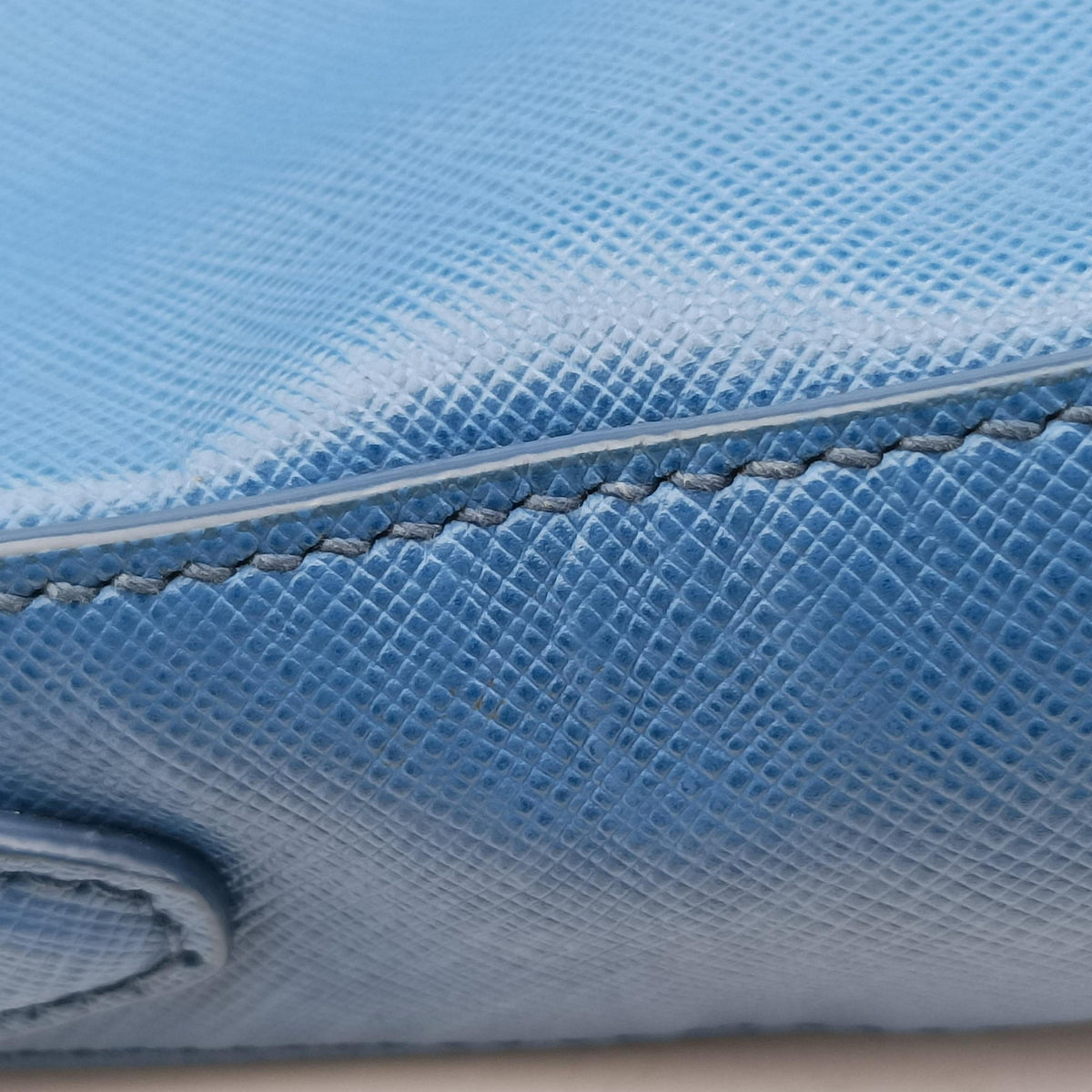 Pre-owned Prada Hobo Blue Saffiano leather  shoulderbag | stylenewstar