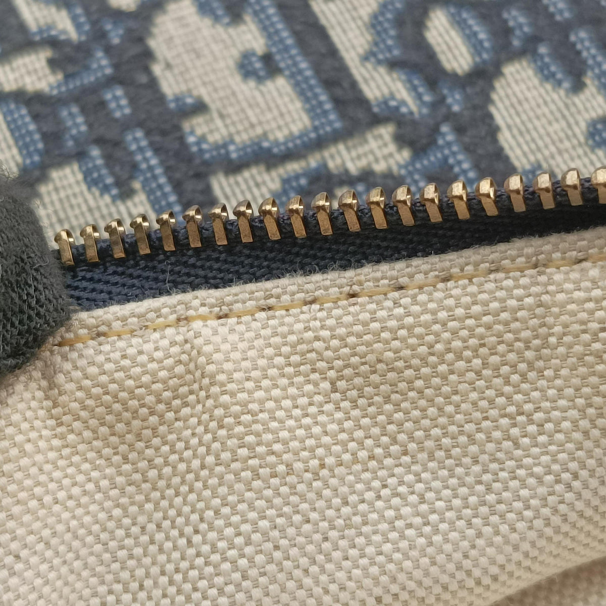 Secondhand Christian Dior Saddle Navy Jacquard×Leather  shoulderbag | stylenewstar