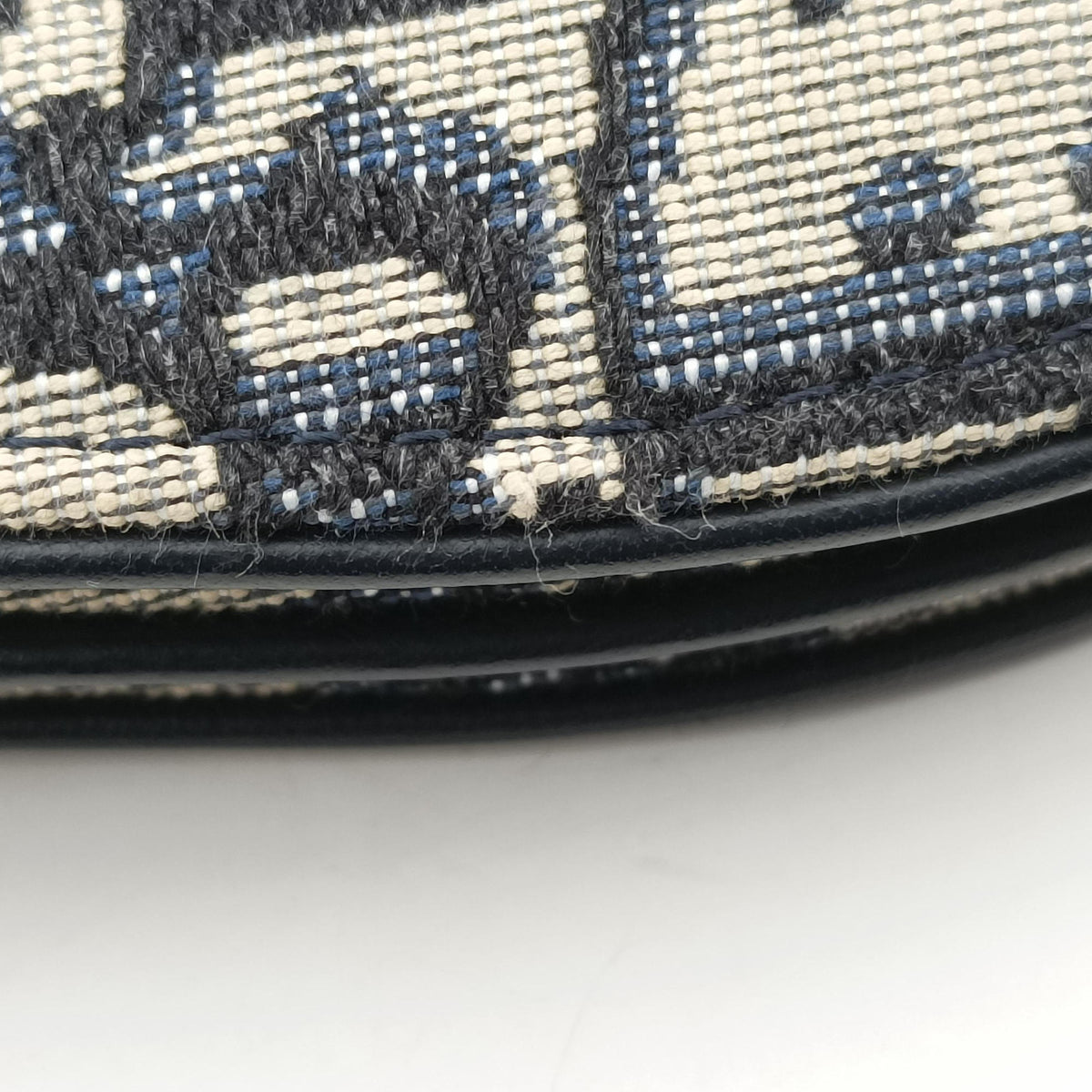 Secondhand Christian Dior Saddle Navy Jacquard×Leather  shoulderbag | stylenewstar