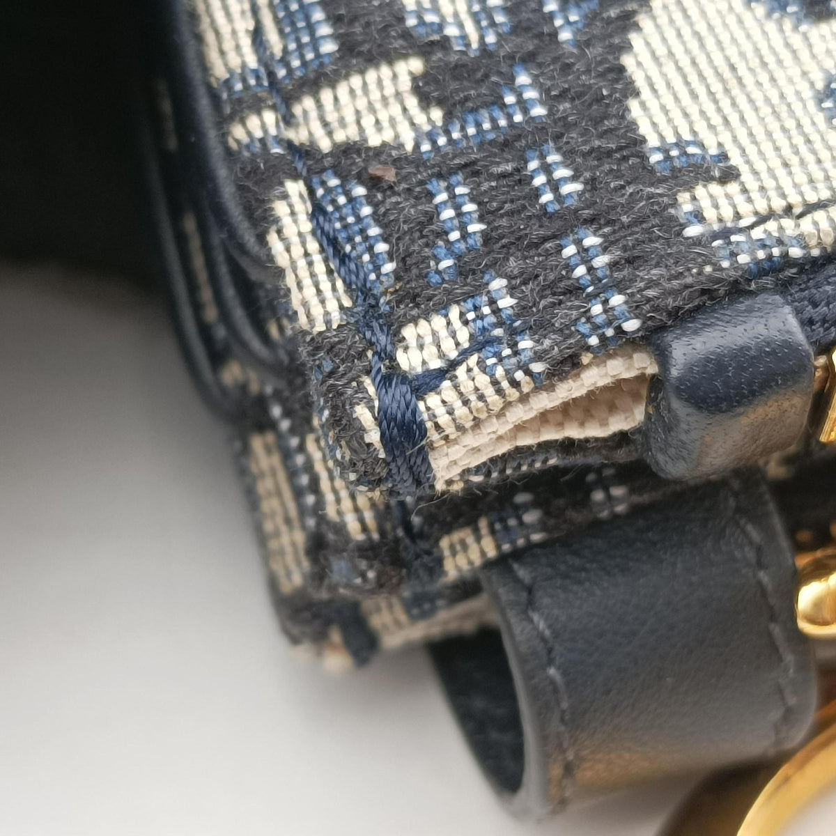 Secondhand Christian Dior Saddle Navy Jacquard×Leather  shoulderbag | stylenewstar