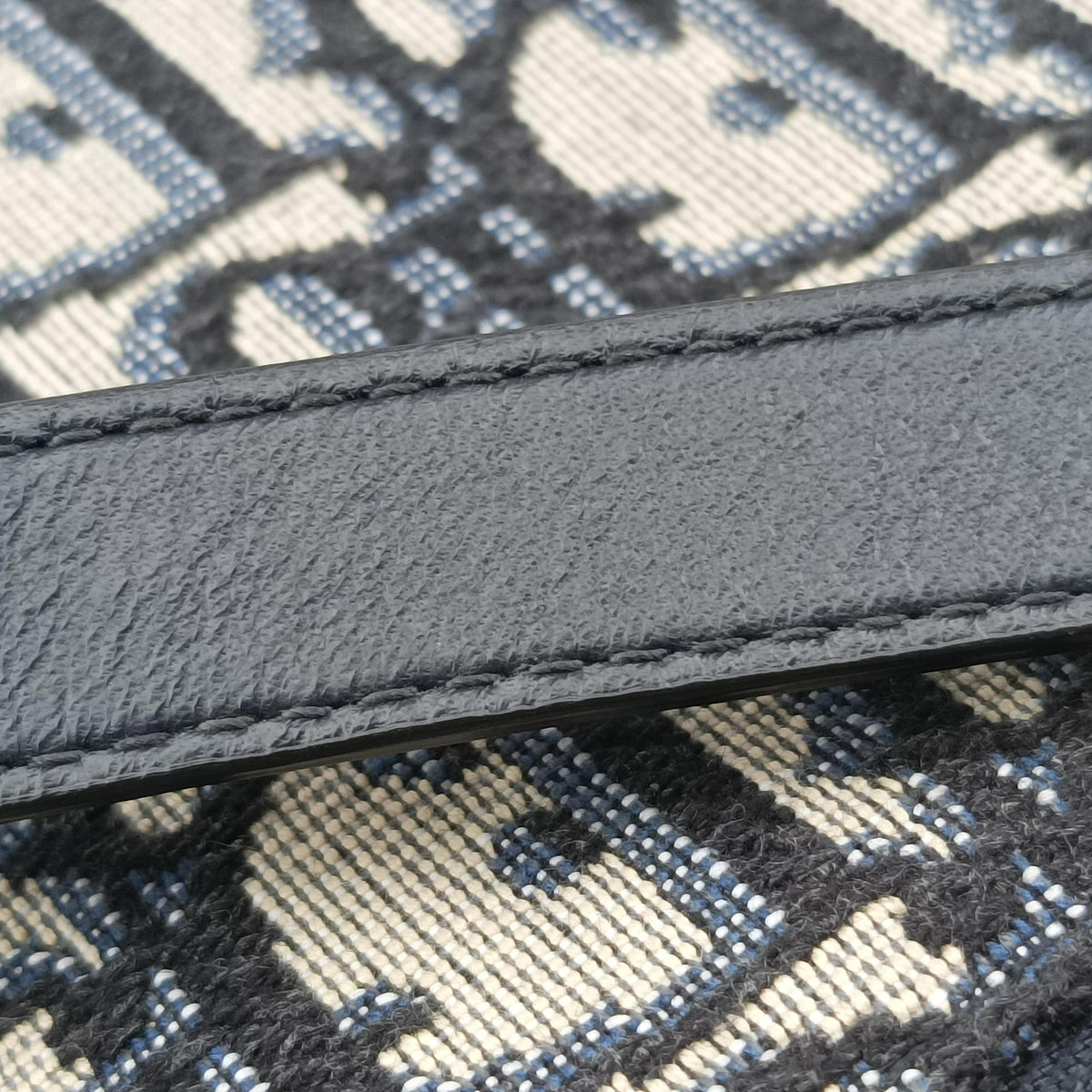 Secondhand Christian Dior Saddle Navy Jacquard×Leather  shoulderbag | stylenewstar