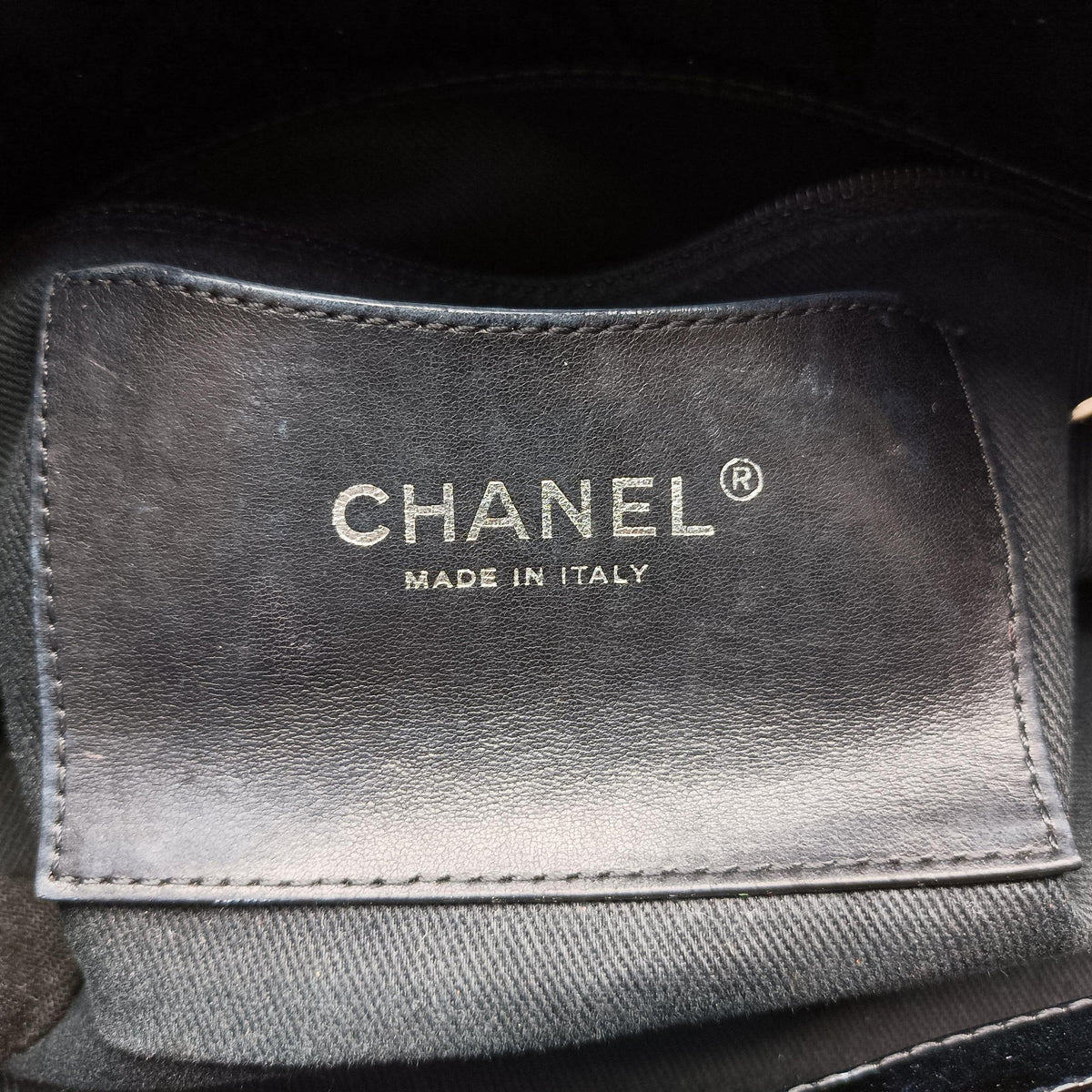 Pre-owned Chanel Mademoiselle Bowling Black Patent leather A50558 shoulderbag | stylenewstar