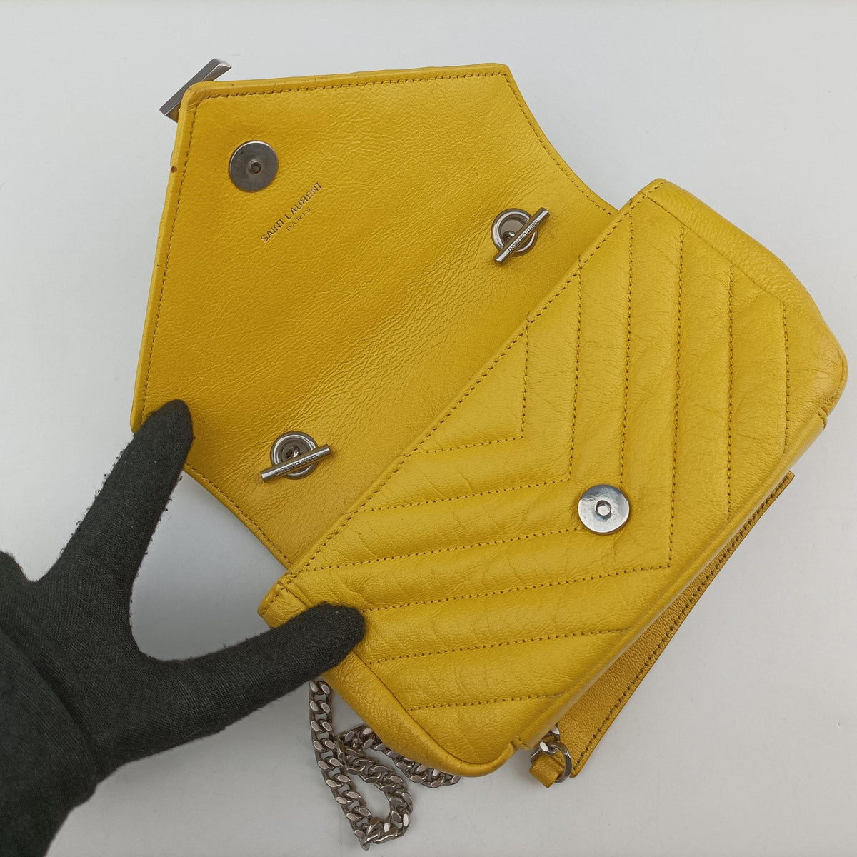 Pre-owned Yves Saint Laurent Baby Chai Yellow Leather 399289 shoulderbag | stylenewstar
