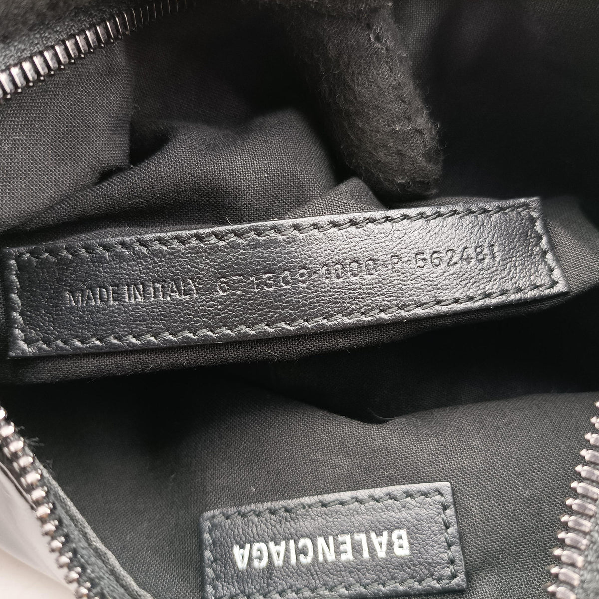 Secondhand Balenciaga Le Cagole Black Patent  shoulderbag | stylenewstar