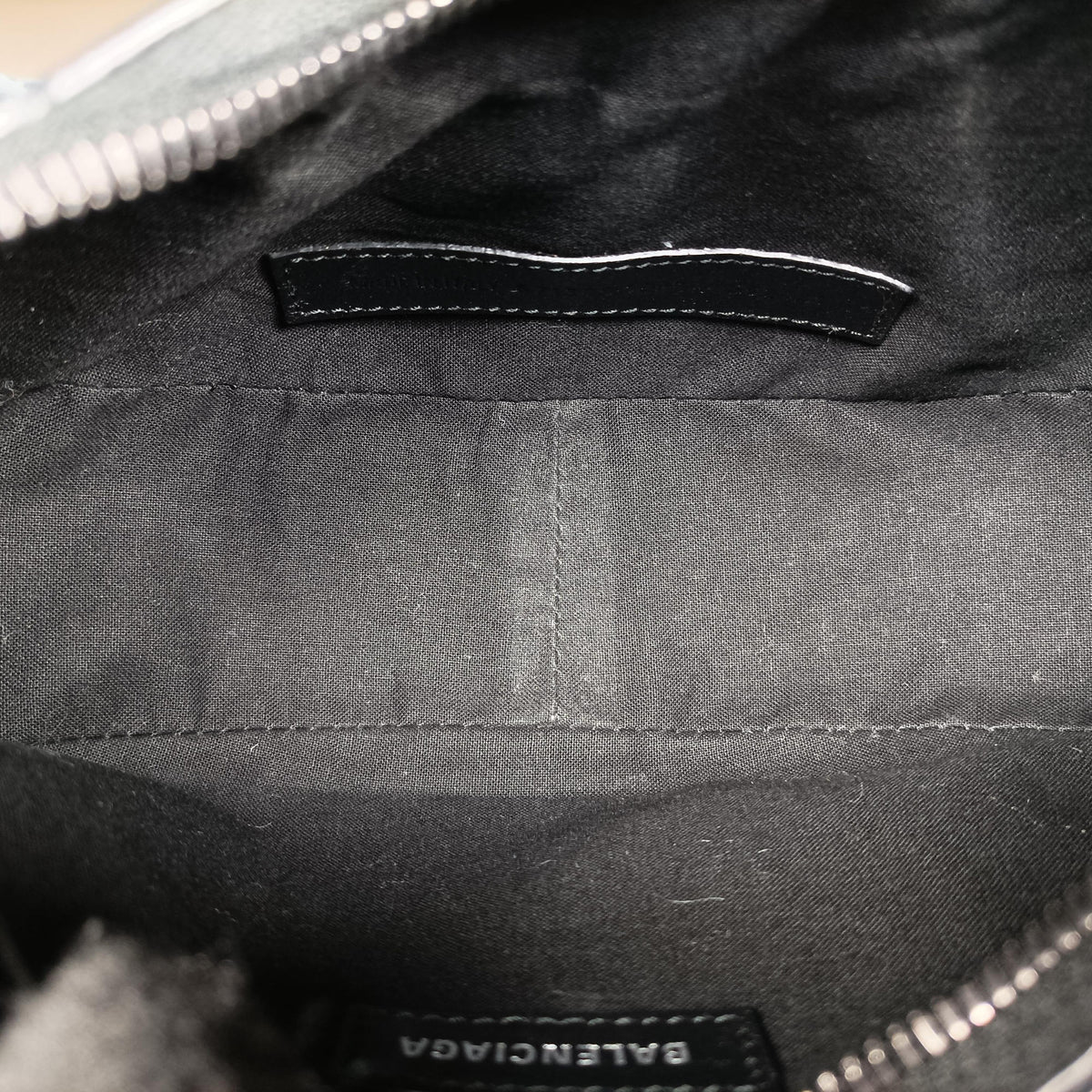 Secondhand Balenciaga Le Cagole Black Patent  shoulderbag | stylenewstar