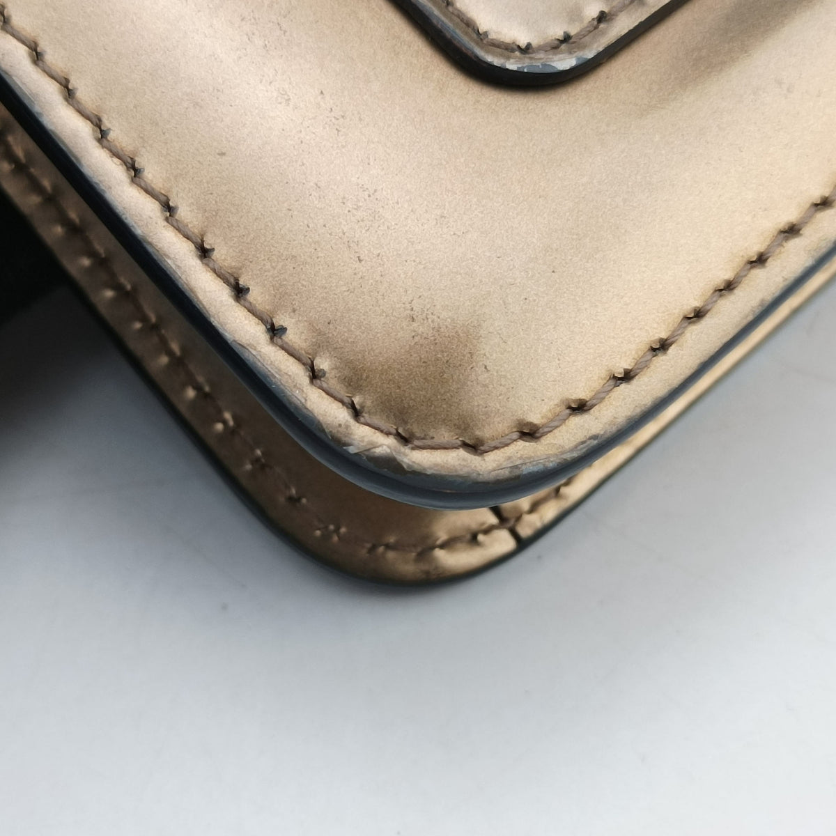Vintage Bvlgari SERPENTI FOREVER Golden Patent Leather  shoulderbag | stylenewstar