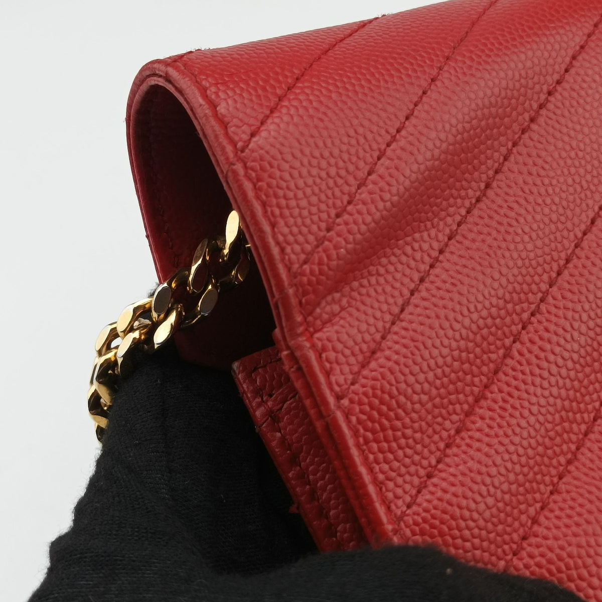 Vintage Yves Saint Laurent MONOGRAM Red Leather 377828 shoulderbag | stylenewstar