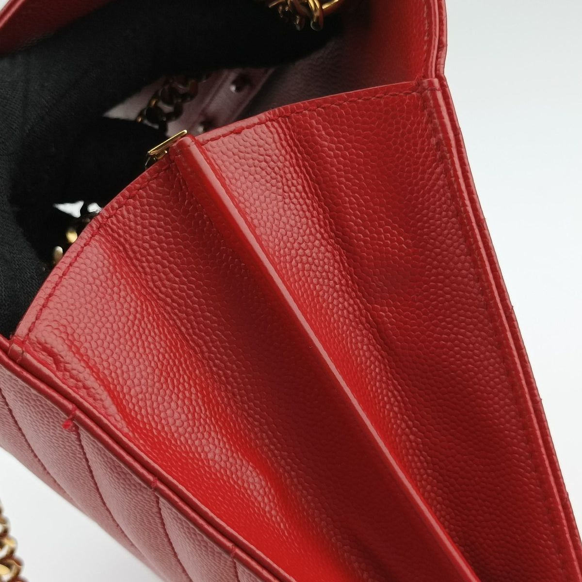 Vintage Yves Saint Laurent MONOGRAM Red Leather 377828 shoulderbag | stylenewstar