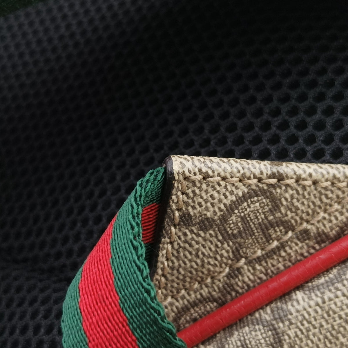 Pre-owned Gucci GG Supreme Bosco dog print Beige×Multicolour PVC coated canvas×Leather 495621 backpack/rucksack | stylenewstar