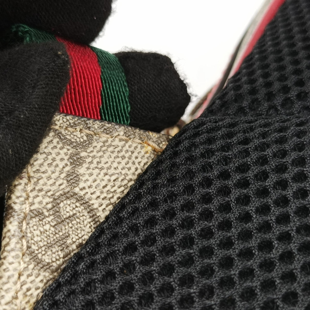 Pre-owned Gucci GG Supreme Bosco dog print Beige×Multicolour PVC coated canvas×Leather 495621 backpack/rucksack | stylenewstar