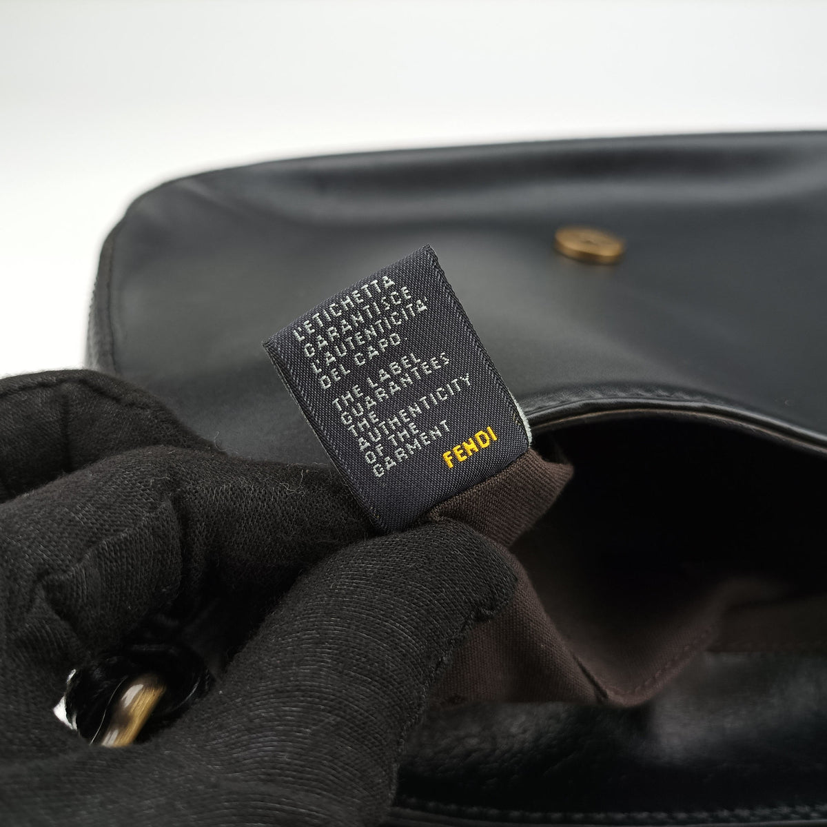 Secondhand Fendi B Bag Black Leather 8BR544 shoulderbag | stylenewstar