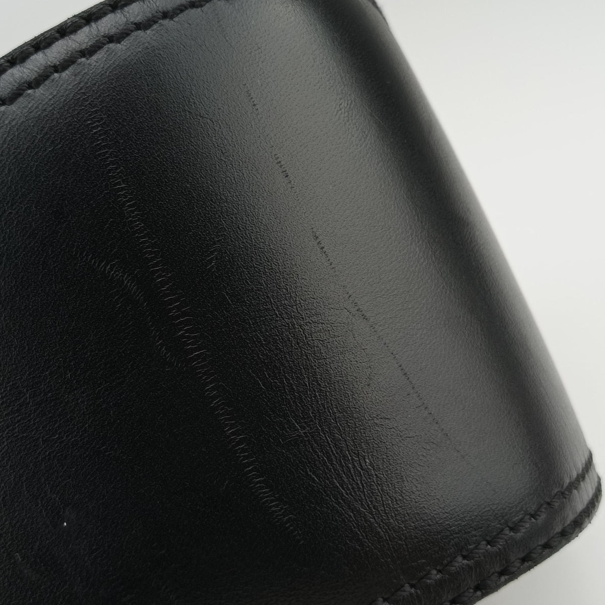 Secondhand Fendi B Bag Black Leather 8BR544 shoulderbag | stylenewstar