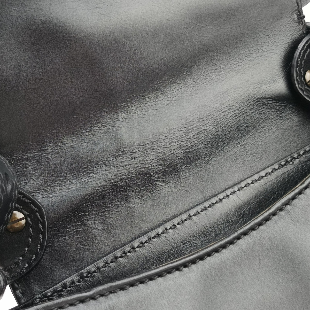 Secondhand Fendi B Bag Black Leather 8BR544 shoulderbag | stylenewstar
