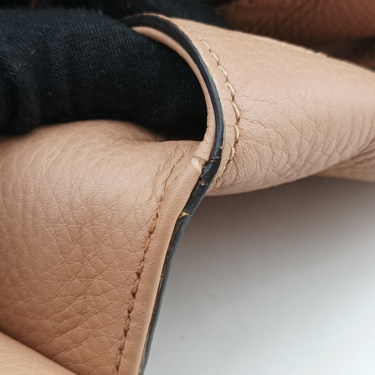 Pre-owned Gucci Bamboo Daily Camel Leather 370830 shoulderbag | stylenewstar