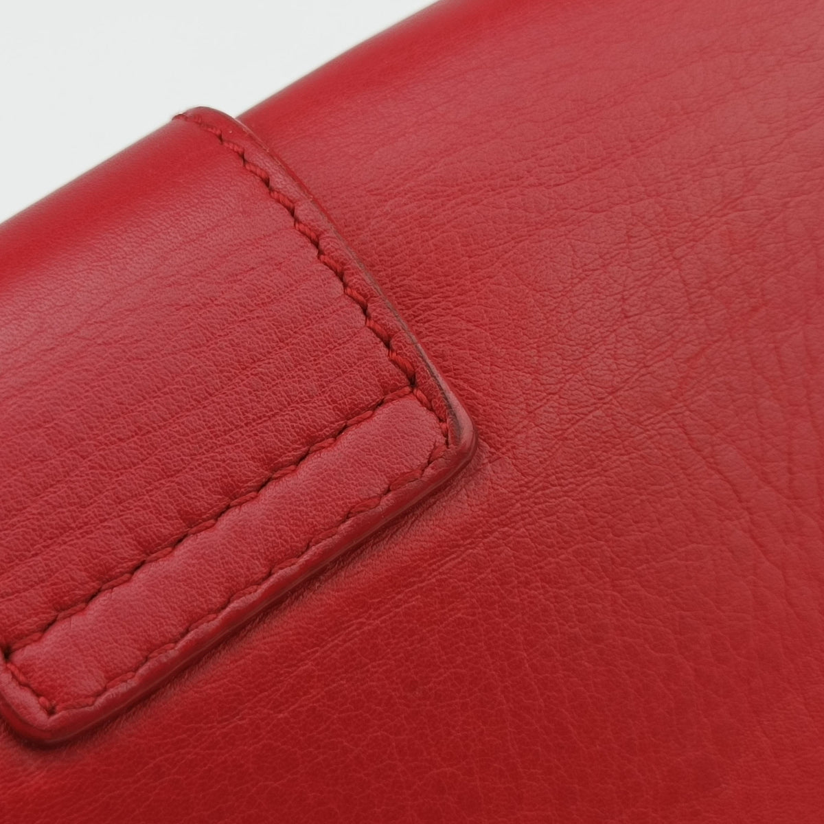 Pre-owned Yves Saint Laurent Y Line Red Leather 311215 shoulderbag | stylenewstar