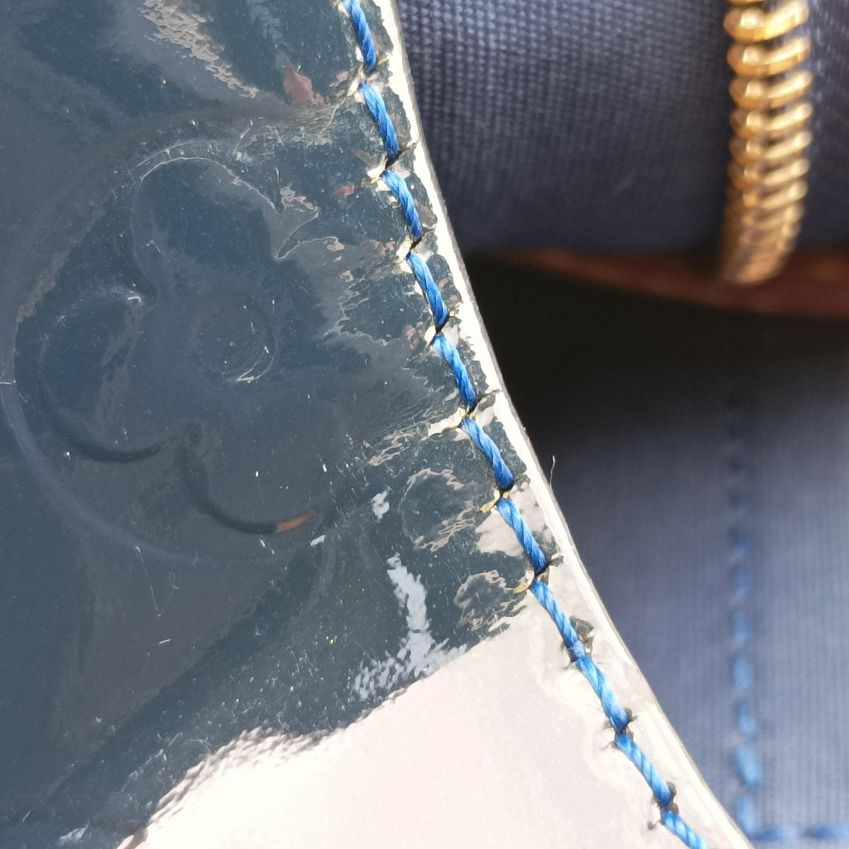 Pre-owned Louis Vuitton Brea MM Grand Bleu Vernis M90054 shoulderbag | stylenewstar