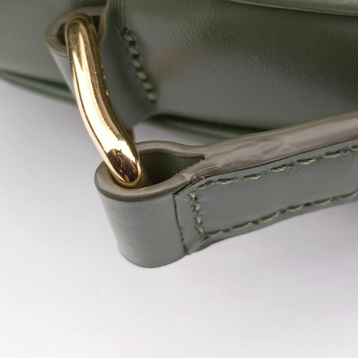 Vintage Celine Besace 16 Small Green Leather W-SL-2 shoulderbag | stylenewstar
