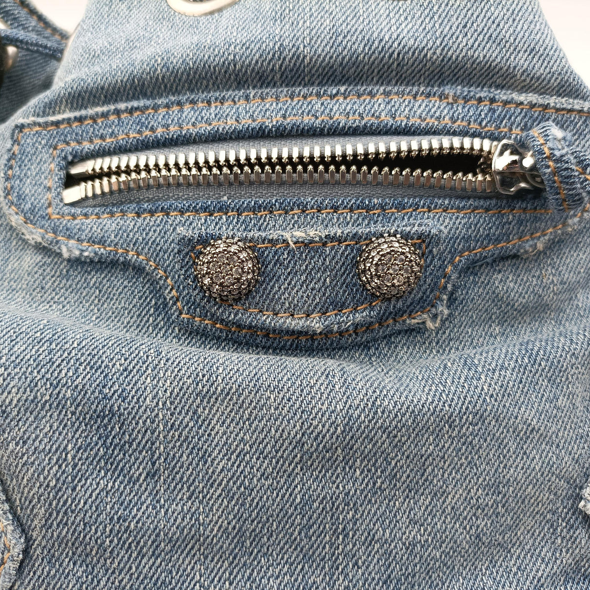 Pre-owned Balenciaga Le Cagole Bucket Blue denim  shoulderbag | stylenewstar