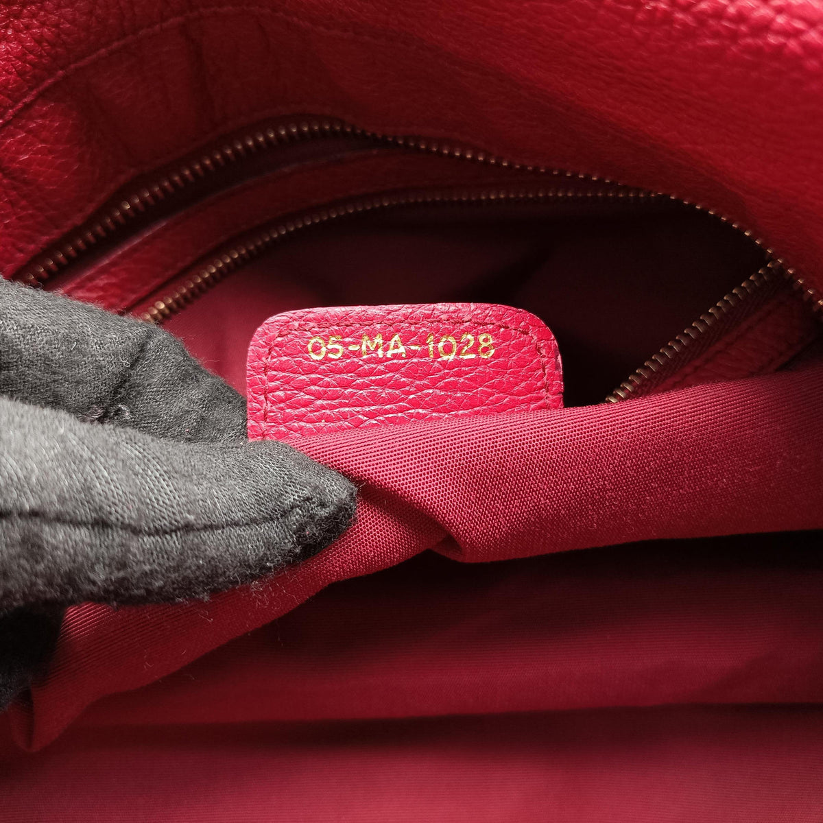Pre-owned Christian Dior Cannage Bee Red Leather  handbag | stylenewstar