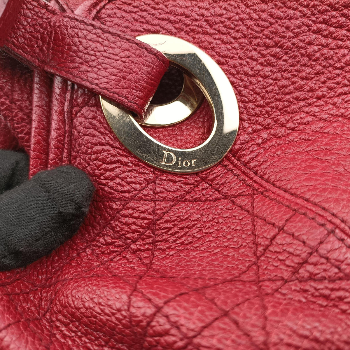 Pre-owned Christian Dior Cannage Bee Red Leather  handbag | stylenewstar
