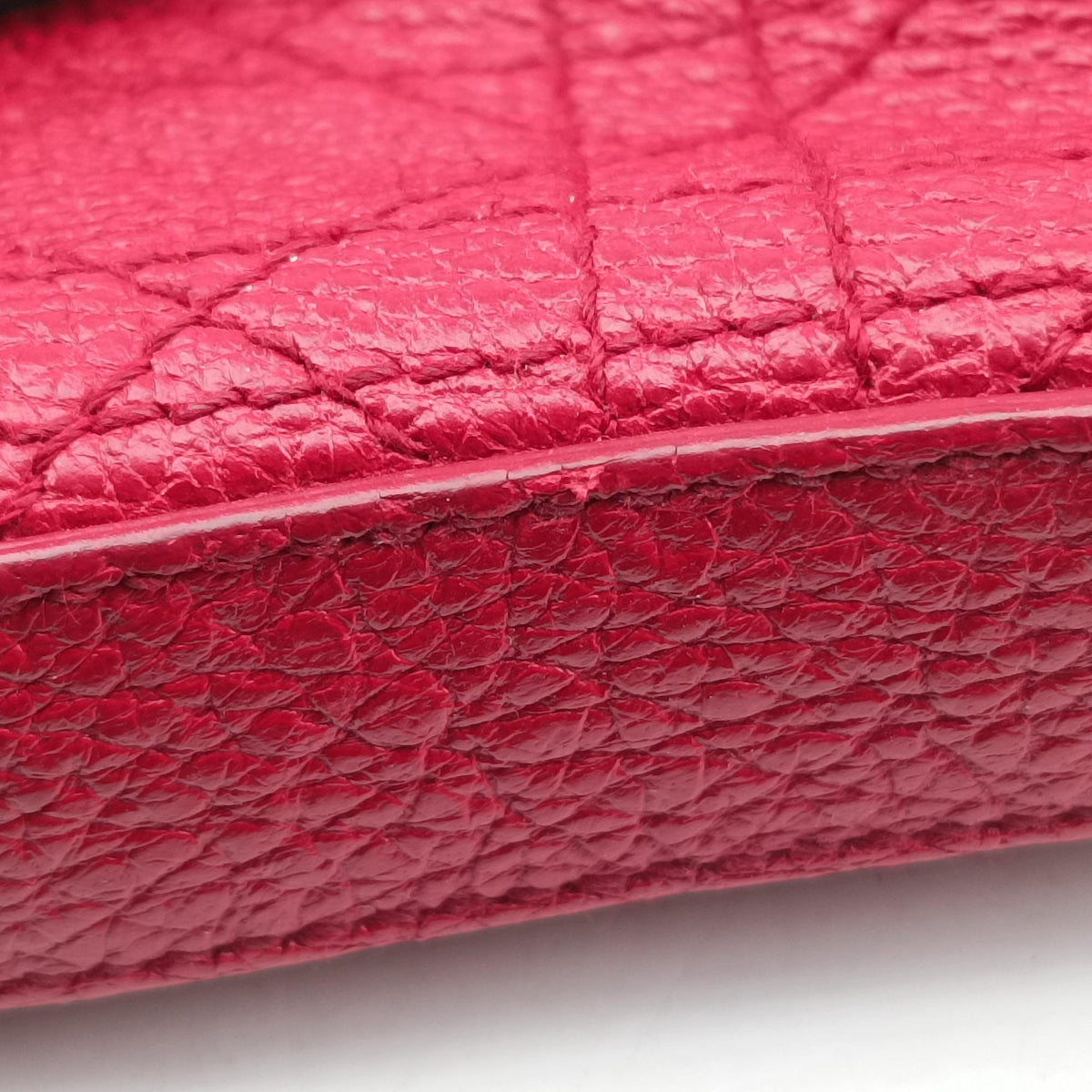 Pre-owned Christian Dior Cannage Bee Red Leather  handbag | stylenewstar