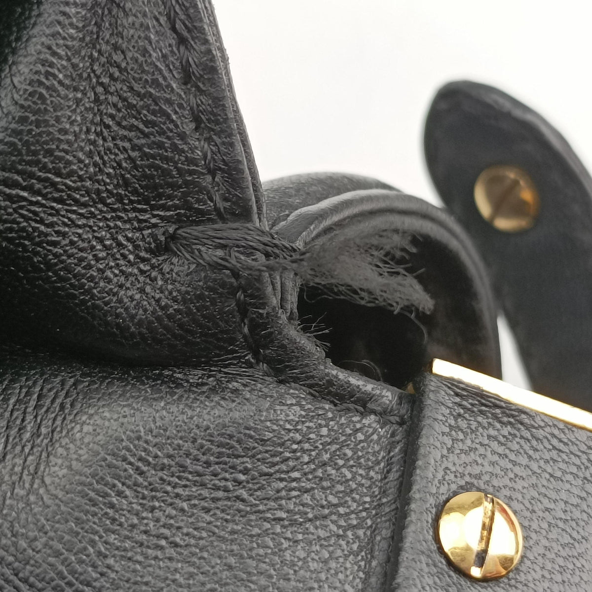 Pre-owned Fendi PEEKABOO Black Leather 8BN244 shoulderbag | stylenewstar