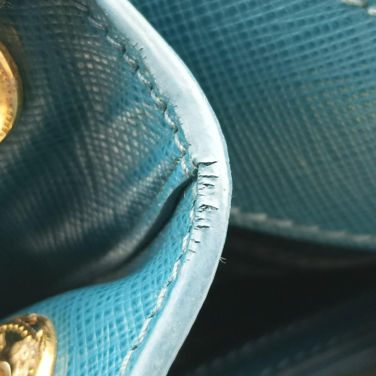 Secondhand Prada Galleria BlueGreen SAFFIANO Leather BN1786 handbag | stylenewstar