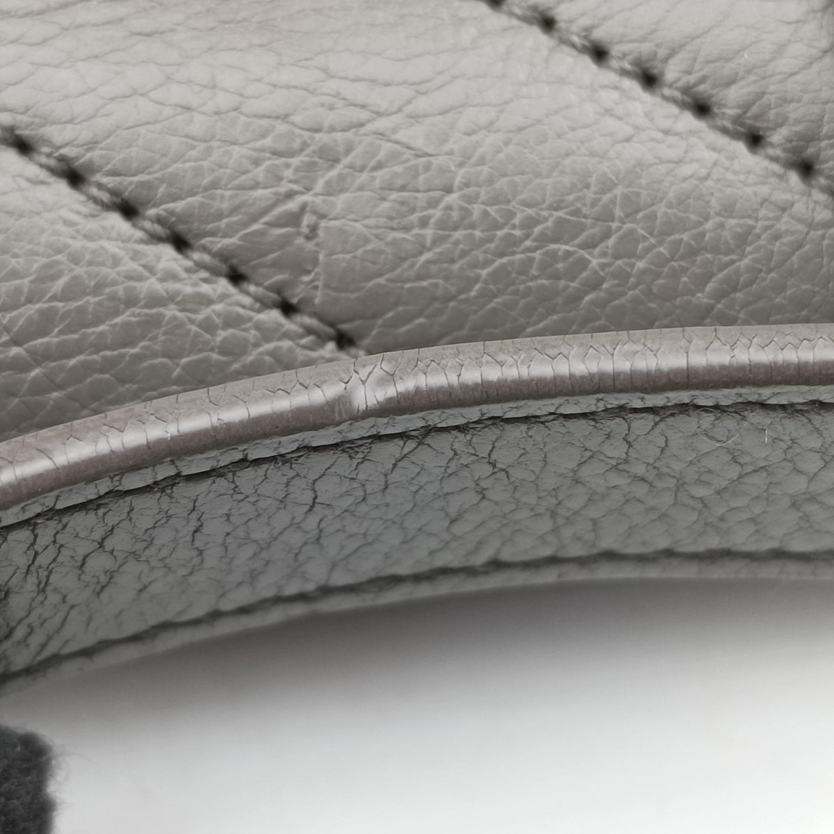 Vintage Yves Saint Laurent COLLEGE Grey Leather 392738 shoulderbag | stylenewstar