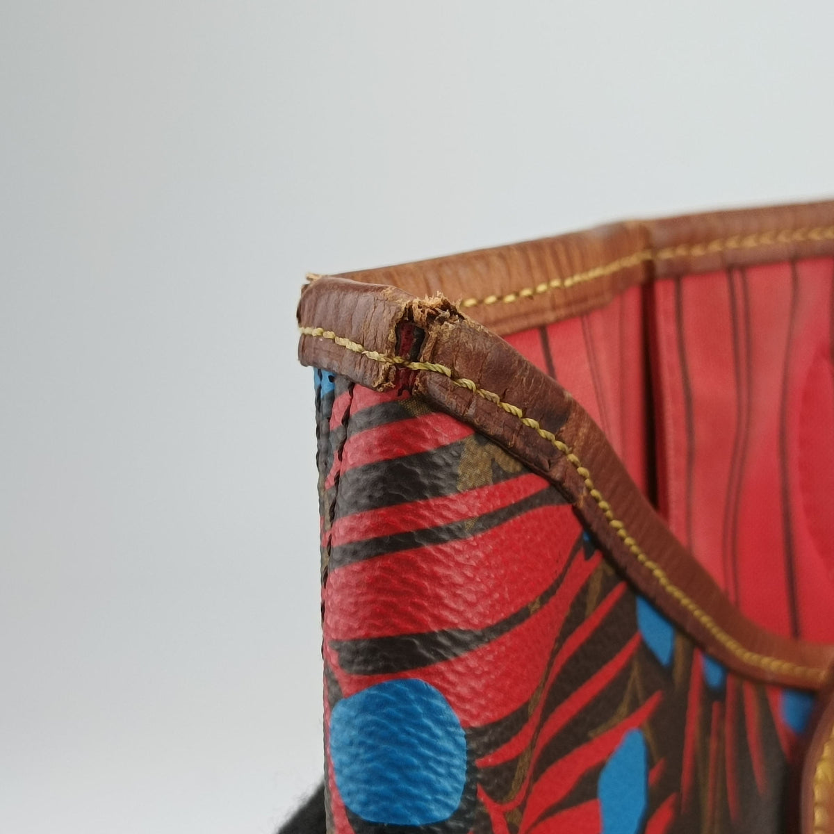 Secondhand Louis Vuitton Neverfull MM Brown x Poppy Denim Monogram Jungle Dot M41978 shoulderbag | stylenewstar