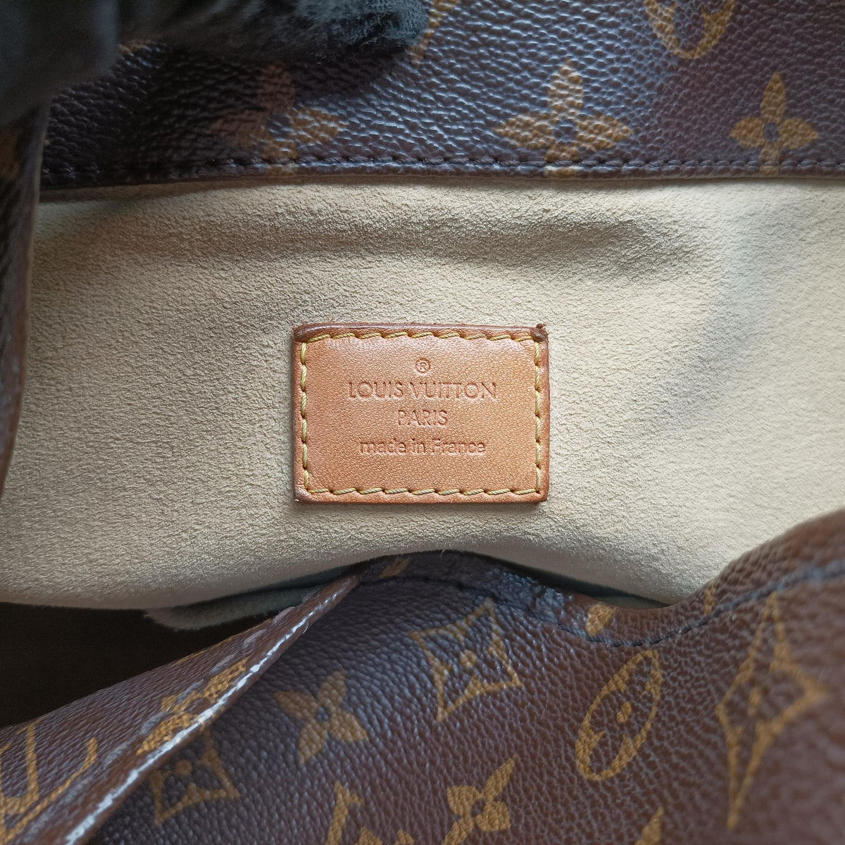Pre-owned Louis Vuitton Artsy MM Brown Monogram canvas M40249 handbag | stylenewstar