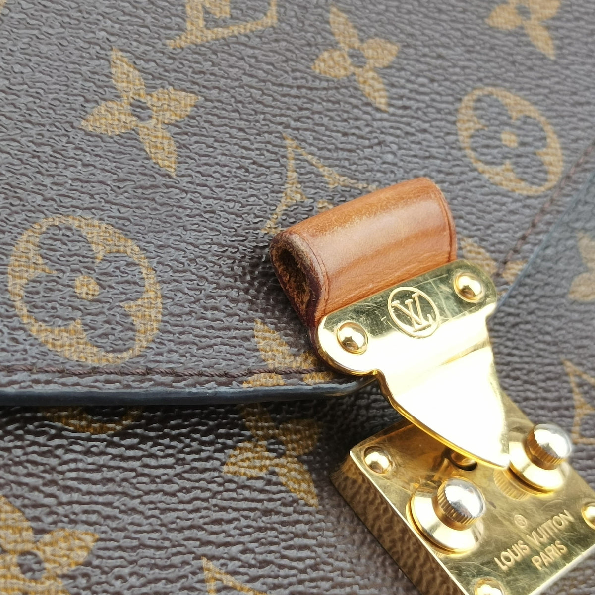 Vintage Louis Vuitton Pochette Metis MM Brown Monogram Canvas M44875 shoulderbag | stylenewstar