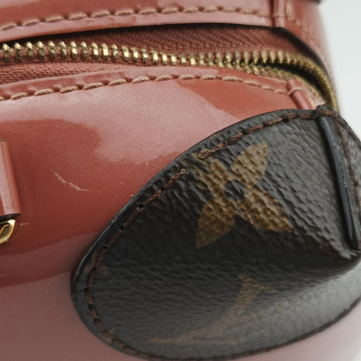 Secondhand Louis Vuitton Miroir Venice Vieux Rose Vernis M53546 shoulderbag | stylenewstar