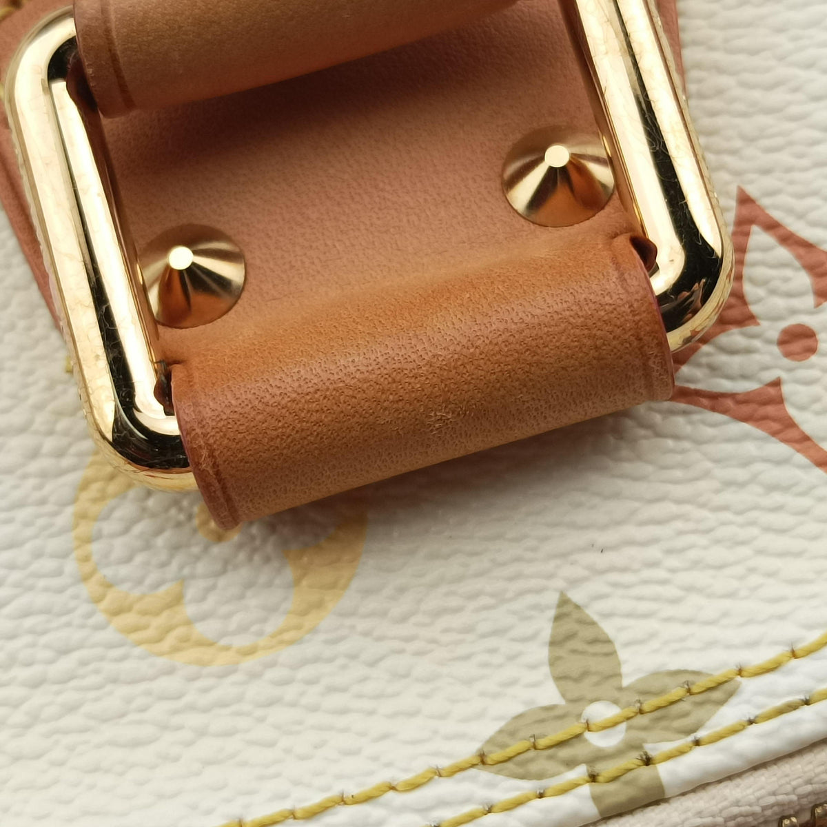 Vintage Louis Vuitton Alma PM white Monogram Multicolor M40443 handbag | stylenewstar