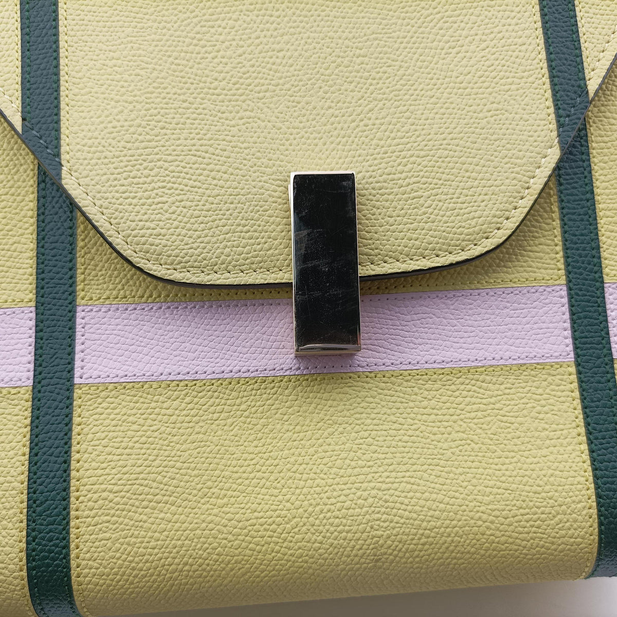 Pre-owned Valextra Iside Yellow×Green×Pink Leather  shoulderbag | stylenewstar
