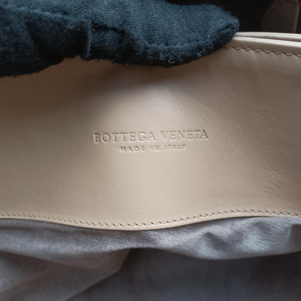 Pre-owned Bottega Veneta Roma Intrecciato Camel lambskin  shoulderbag | stylenewstar