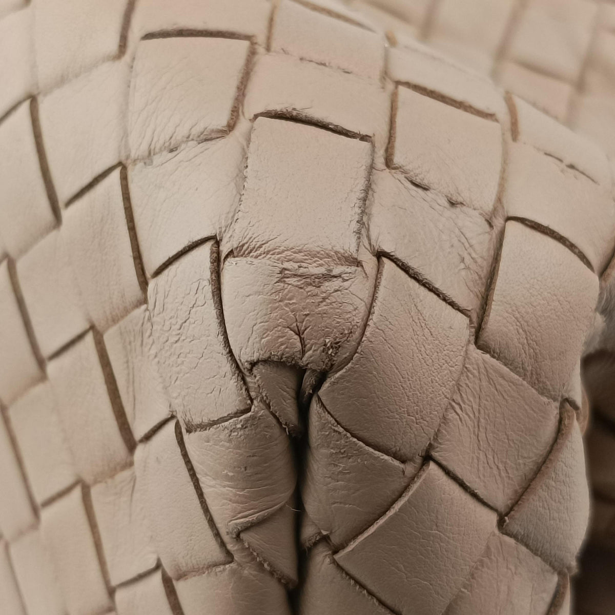 Pre-owned Bottega Veneta Roma Intrecciato Camel lambskin  shoulderbag | stylenewstar