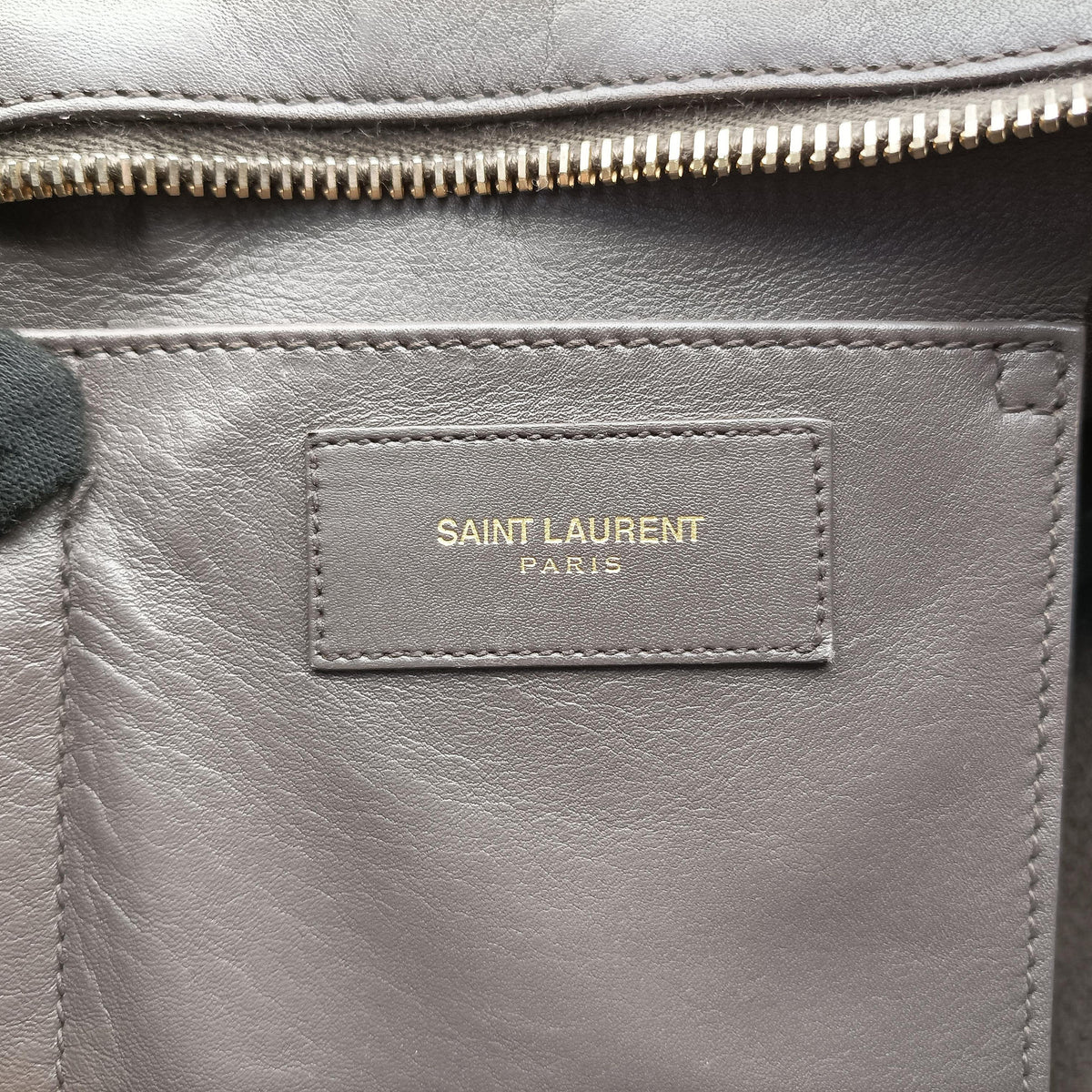 Secondhand Yves Saint Laurent Y Ligne Petit Cabas Grey Leather 311210 shoulderbag | stylenewstar