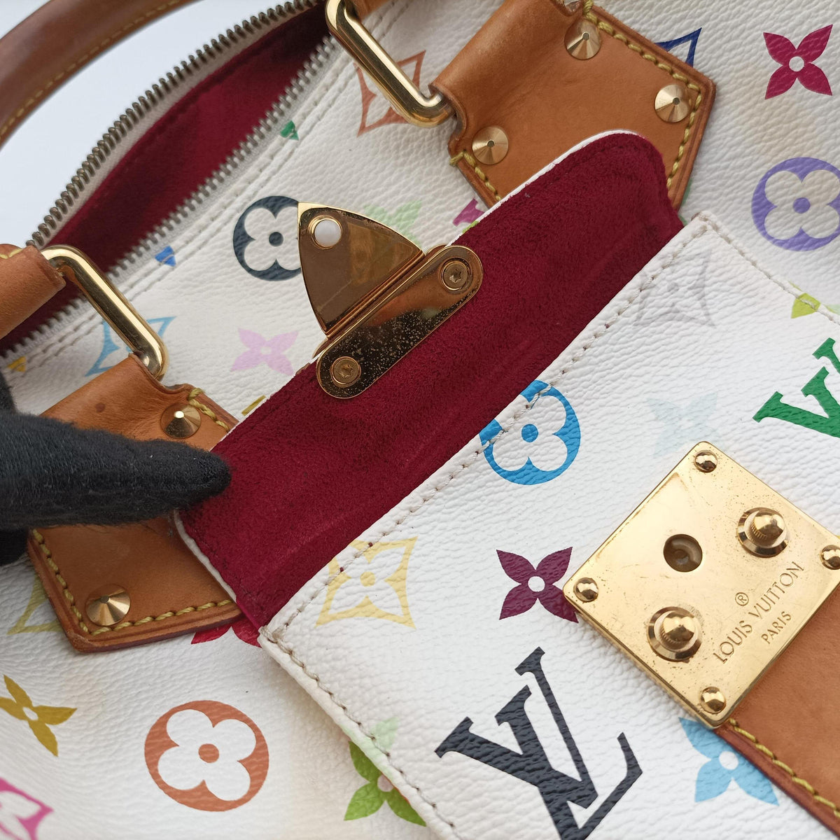 Pre-owned Louis Vuitton Speedy 30 white Monogram Multicolor M92643 handbag | stylenewstar