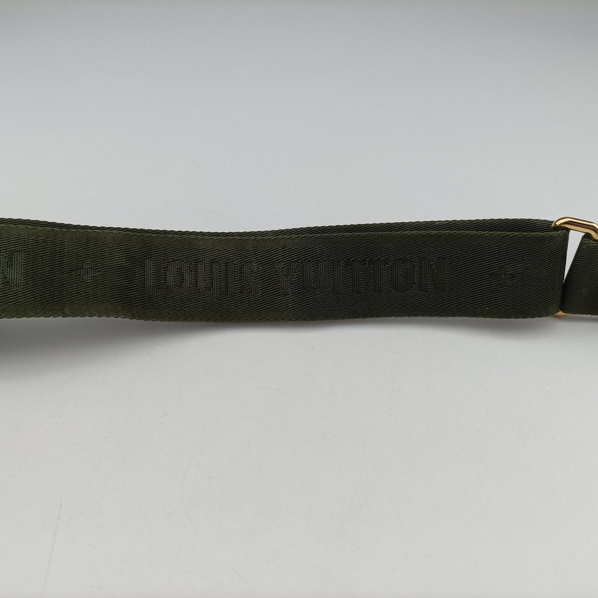 Secondhand Louis Vuitton MULTI POCHETTE ACCESSOIRES brown×khaki Monogram Canvas M44813 shoulderbag | stylenewstar