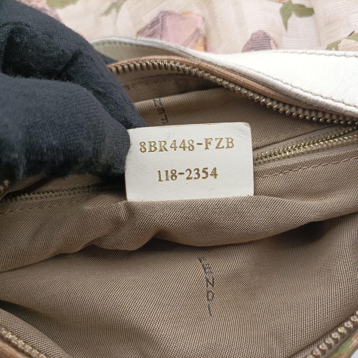 Secondhand Fendi Chef Perforated Charm Zucca Print Multicolour Canvas × Leather 8BR448 shoulderbag | stylenewstar